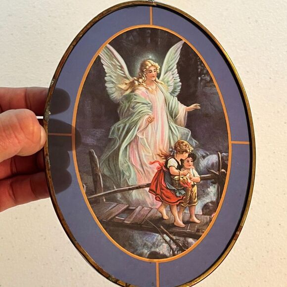 Glass Printed Guardian Angel Hanging Oval - Picture 3 of 6